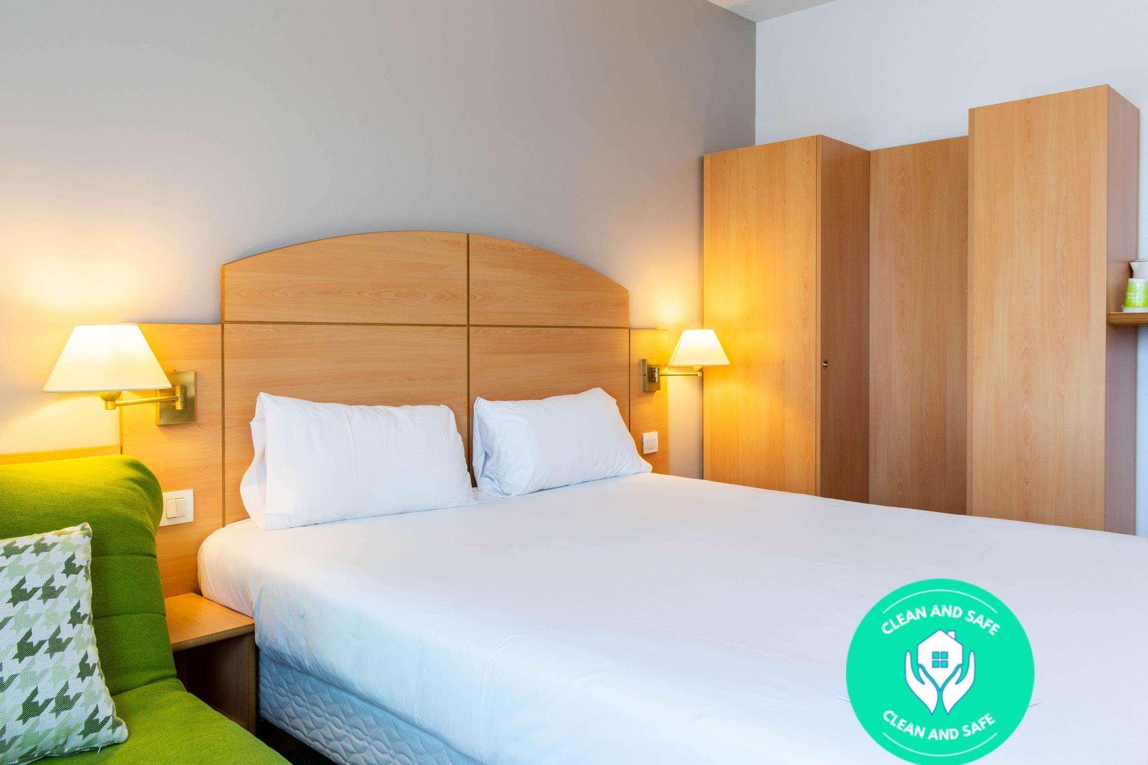 Travelodge Madrid Alcalá de Henares Exteriör bild