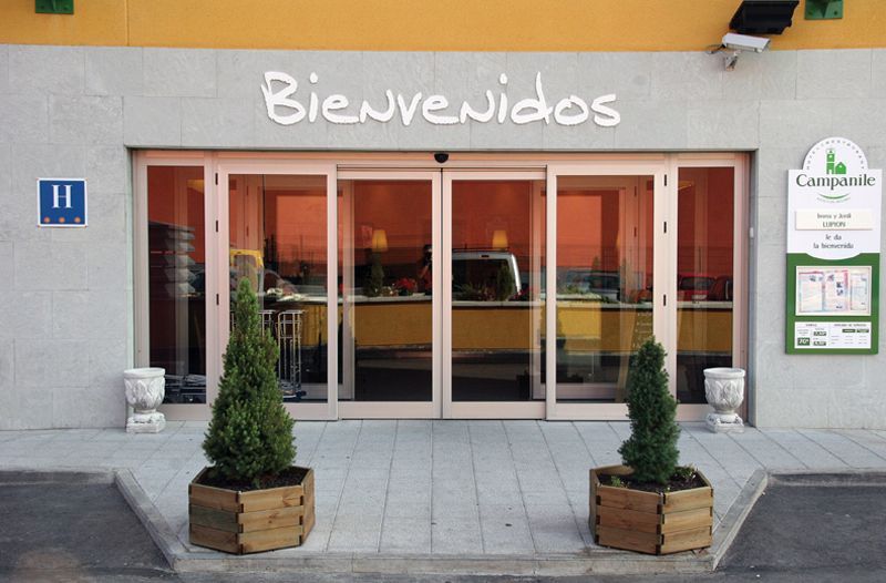 Travelodge Madrid Alcalá de Henares Exteriör bild